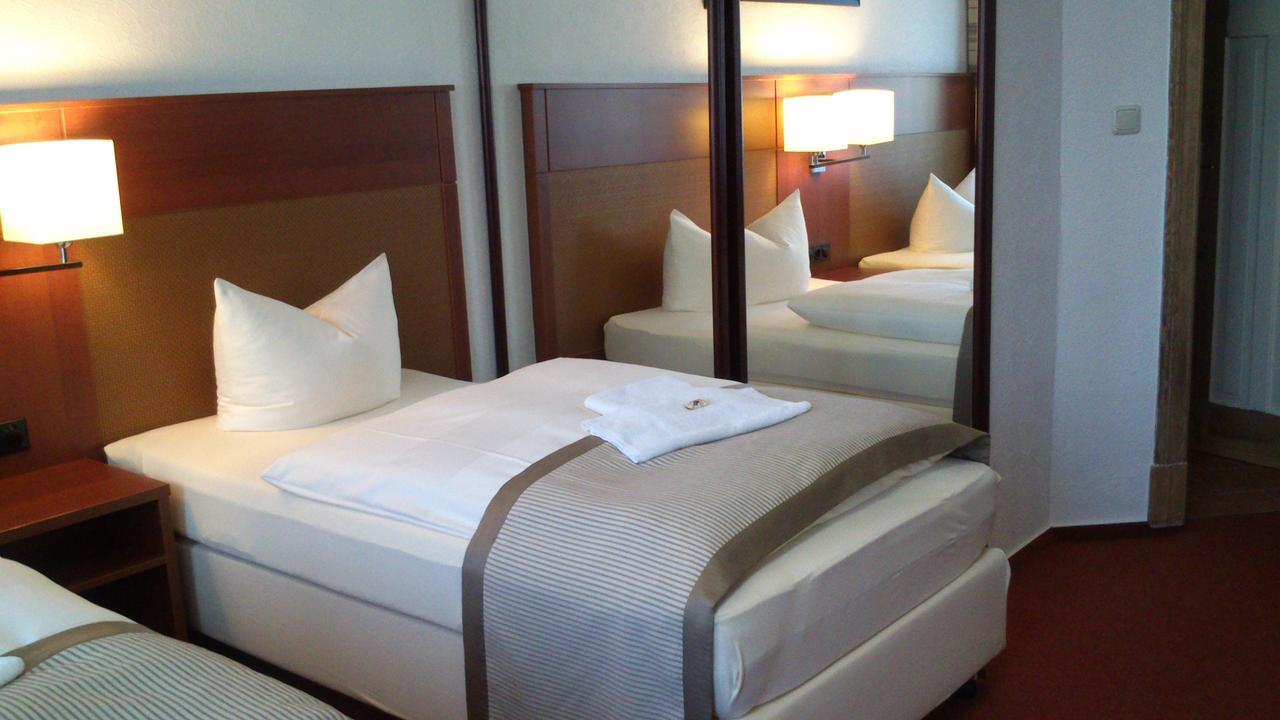 Hotel Boizenburger Hof Quarto foto